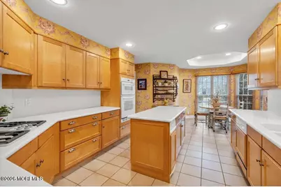 132 Silvermist Court, Little Silver, NJ 07739 - Photo 5