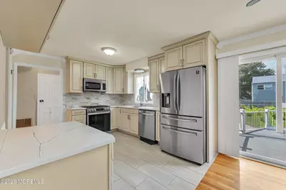 1019 Eton Way, Neptune Township, NJ 07753 - Photo 9