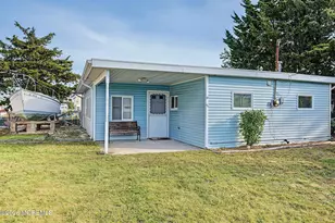 10 W Sail Dr, Little Egg Harbor, NJ 08087 - Photo 1