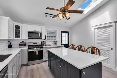 594 Robinhood Road, Brick, NJ 08724 - Photo 9