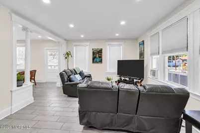 27 Oakwood Place, Keansburg, NJ 07734 - Photo 7