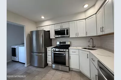 46 Kingsley Way, Freehold, NJ 07728 - Photo 9