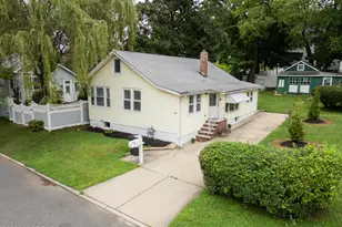 92 Asbury Ave, Atlantic Highlands, NJ 07716 - Photo 1