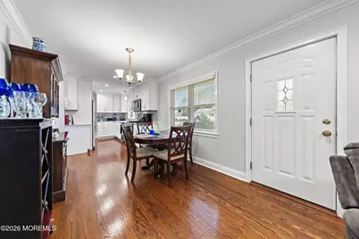 8 Meadowbrook Avenue, Eatontown, NJ 07724 - Photo 9