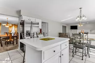 383 Meadowood Rd, Jackson, NJ 08527 - Photo 13