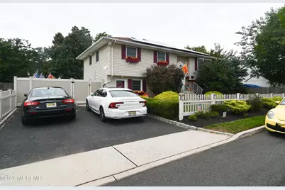 902 10th Street, Keyport, NJ 07735 - Photo 5