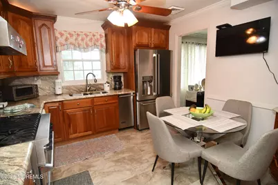 902 10th Street, Keyport, NJ 07735 - Photo 17