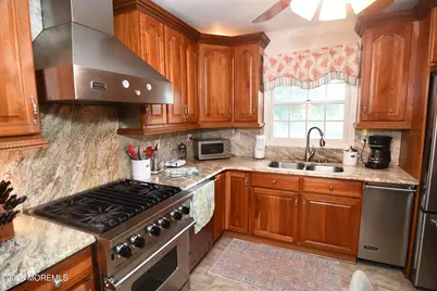 902 10th Street, Keyport, NJ 07735 - Photo 13