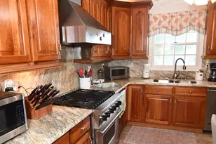 902 10th St, Union Beach, NJ 07735 - Photo 15