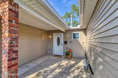 27 Rossetti Court, Brick, NJ 08724 - Photo 5