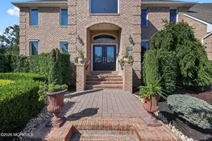 3 Landmark Ln, Marlboro Township, NJ 07746 - Photo 5