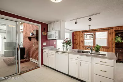 270 N 3rd Street, Surf City, NJ 08008 - Photo 17
