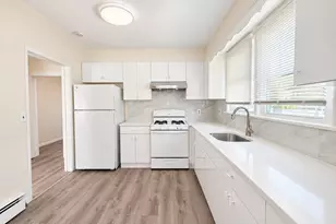 26 Hamilton Rd, Englishtown, NJ 07726 - Photo 9