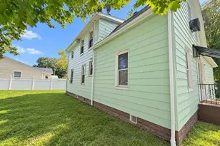 26 Hamilton Rd, Englishtown, NJ 07726 - Photo 3