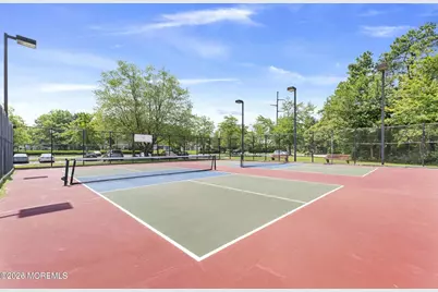 1064B Buckingham Dr, Manchester Township, NJ 08759 - Photo 19
