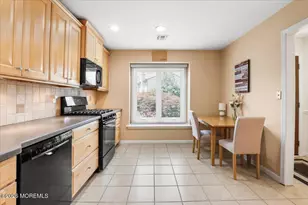 185 Pear Dr, Marlboro Township, NJ 07746 - Photo 9