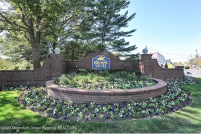 7 Stuart Drive #4, Freehold, NJ 07728 - Photo 31