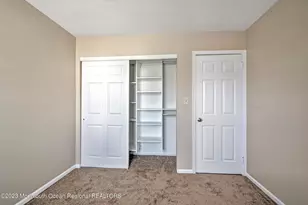7 Stuart Dr, Freehold, NJ 07728 - Photo 23