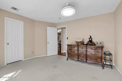 96 Tulip Lane, Freehold, NJ 07728 - Photo 15