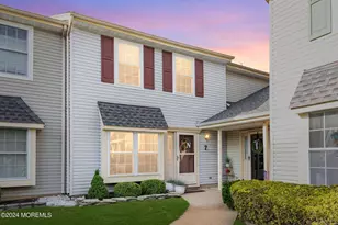 52 Aberdare Ct, Freehold, NJ 07728 - Photo 1