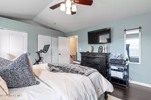52 Aberdare Ct, Freehold, NJ 07728 - Photo 17