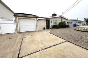 63 Lawrence Dr, Manahawkin, NJ 08050 - Photo 3