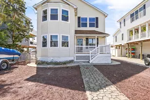 348 Kingfisher Rd, Tuckerton, NJ 08087 - Photo 1