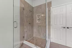 357 Peter Forman Dr, Freehold, NJ 07728 - Photo 23