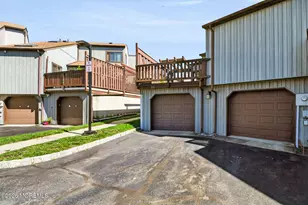32 Emerald Ln, Old Bridge Township, NJ 08857 - Photo 33