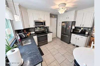 915A Liverpool Circle, Manchester Township, NJ 08759 - Photo 15
