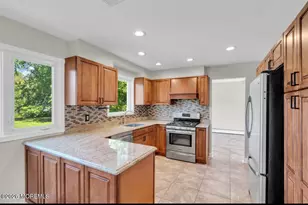 11 Cooper Dr, Howell Township, NJ 07731 - Photo 19