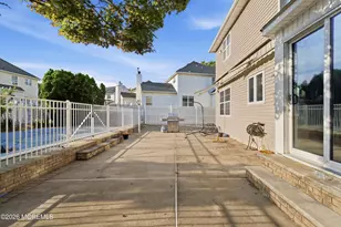 22 Brandywine Dr, Matawan, NJ 07747 - Photo 41