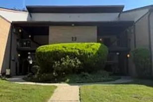 23 Meadow Green Cir, Manalapan Township, NJ 07726 - Photo 15