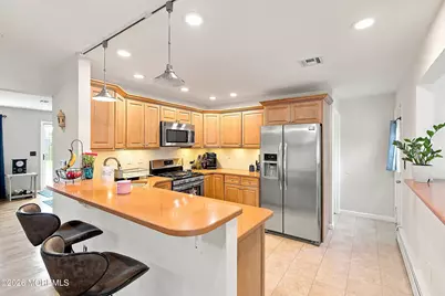 213 Lorraine Place, Brick, NJ 08724 - Photo 7