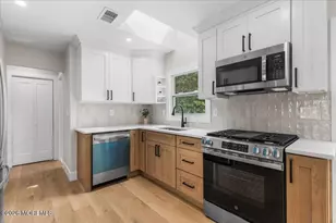 28 Fayette Ln, Matawan, NJ 07747 - Photo 13