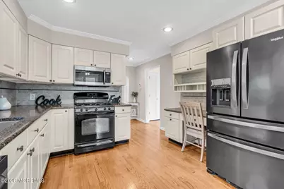 106 Main Street, Port Monmouth, NJ 07758 - Photo 5