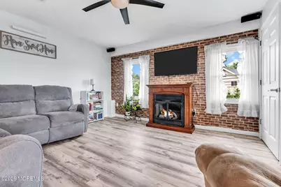 106 Main Street, Port Monmouth, NJ 07758 - Photo 29