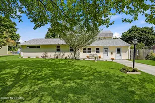 119 Court Dr, Shrewsbury, NJ 07702 - Photo 1