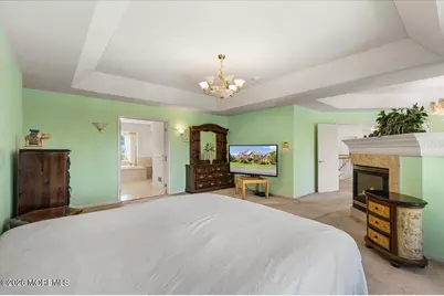 10 Huxley Court, Marlboro Township, NJ 07746 - Photo 35