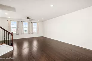 21 Green St, North Brunswick Township, NJ 08902 - Photo 7