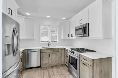 28 Hiawatha Avenue, Oceanport, NJ 07757 - Photo 9