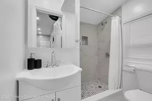 370 W Park Ave, Oakhurst, NJ 07755 - Photo 19