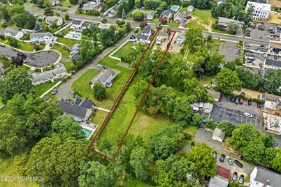370 W Park Avenue, Oakhurst, NJ 07755 - Photo 29