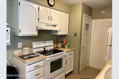 33 Mediterranean Court, Barnegat, NJ 08005 - Photo 11