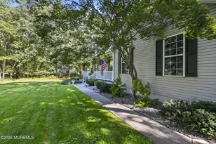 15 Amanda Ln, Howell Township, NJ 07731 - Photo 9