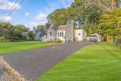 15 Chestnut Street, Waretown, NJ 08758 - Photo 3