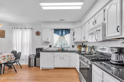 21 S Baker Drive, Jackson, NJ 08527 - Photo 9