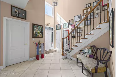 23 W Parsonage Way, Manalapan Township, NJ 07726 - Photo 3