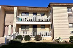 34 Wharfside Dr, Monmouth Beach, NJ 07750 - Photo 1