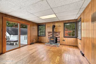 78 Clinton Ave, Eatontown, NJ 07724 - Photo 7